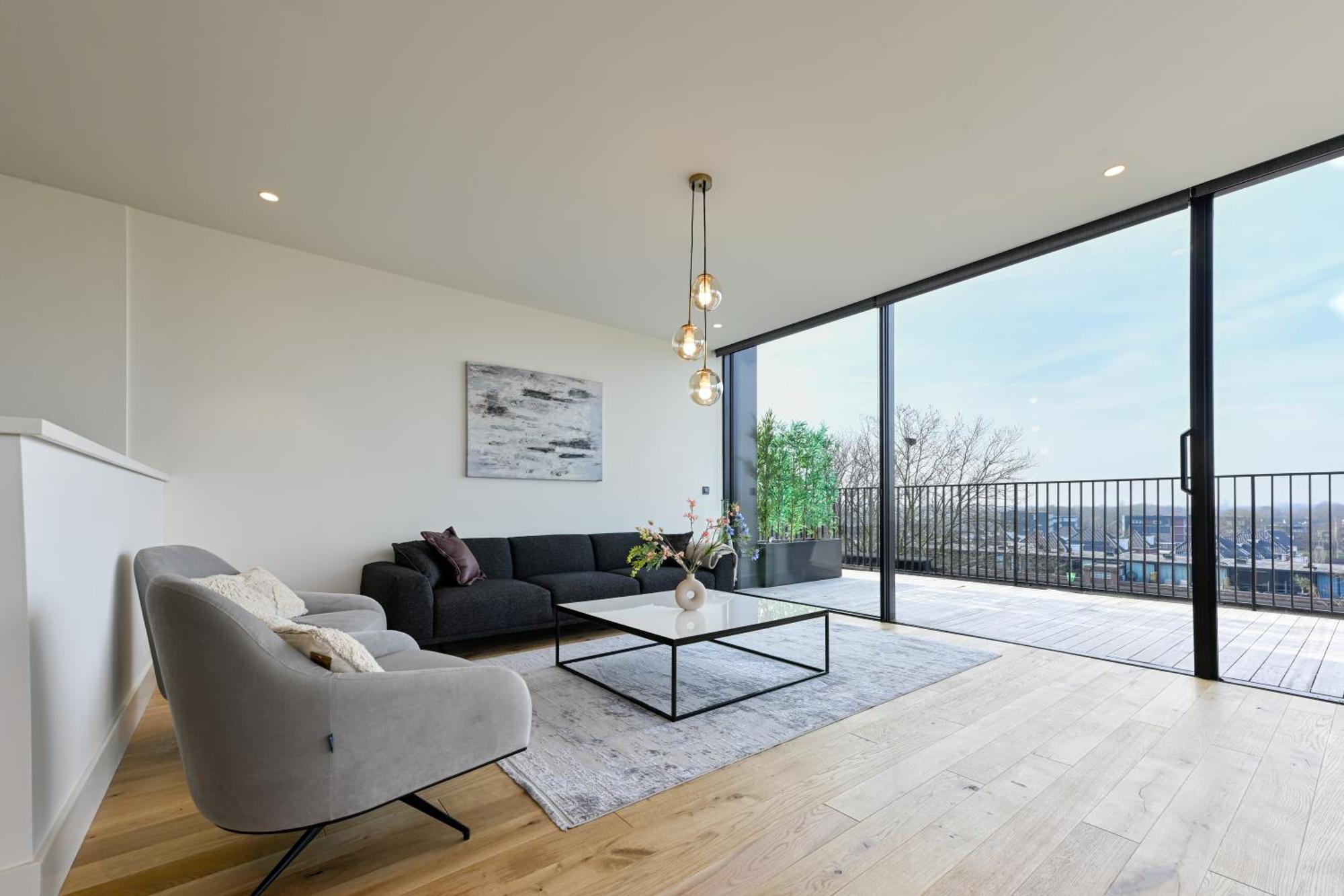 Aparthotel 12, Apartments, 4-6 Pers, Central, Stunning View, Near Supermarket & Public Transport Oisterwijk